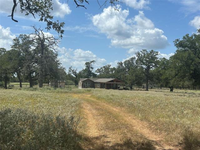 House for sale in Luling, Gonzales County