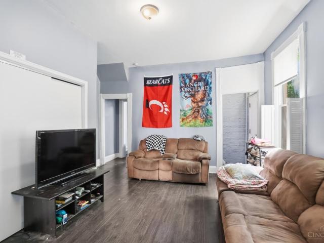 House for sale in Roselawn, Ohio