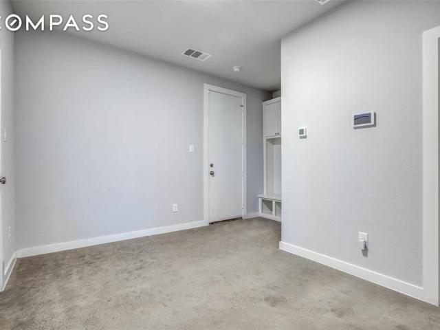 Townhouse for sale in Dallas