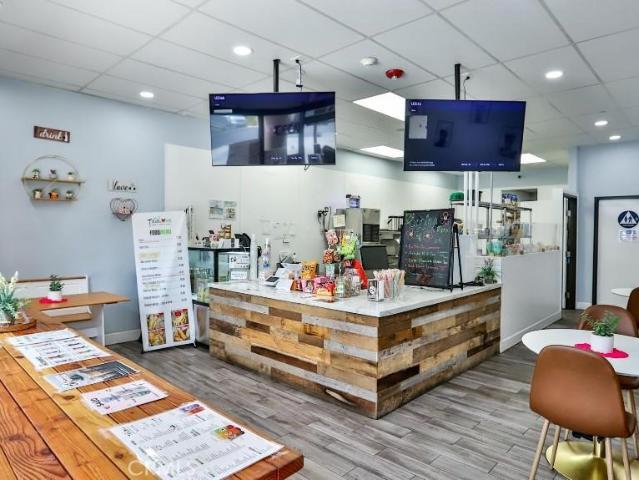 Commercial for sale in Ontario