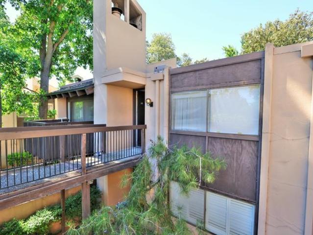Condo for sale in Sacramento, California