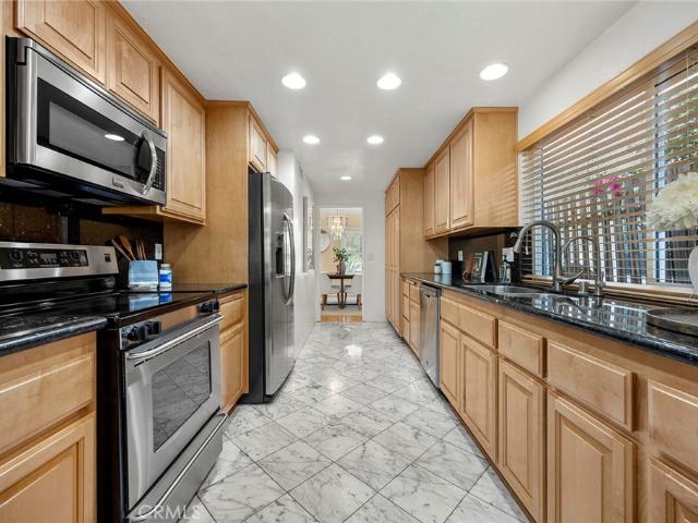 House for sale in Lake Park West, Lake Forest