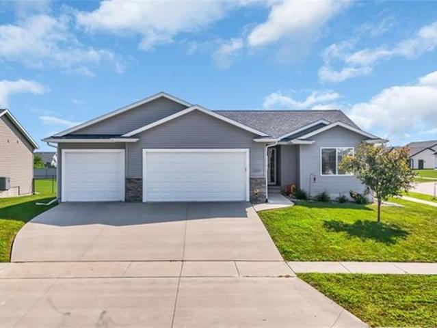 House for sale in Linn, Iowa