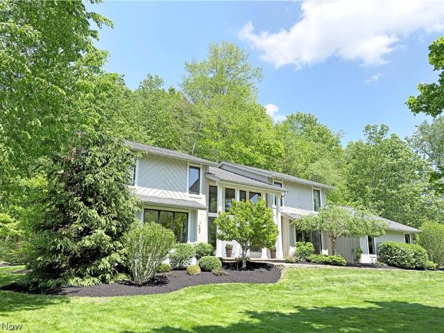 House for sale in Summit, Ohio