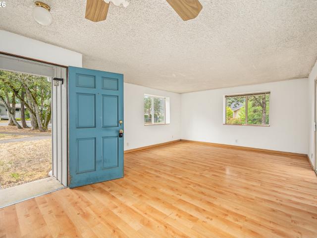 Condo for sale in Oregonia