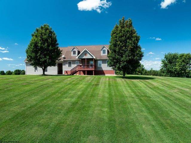 House for sale in Kingwood, West Virginia