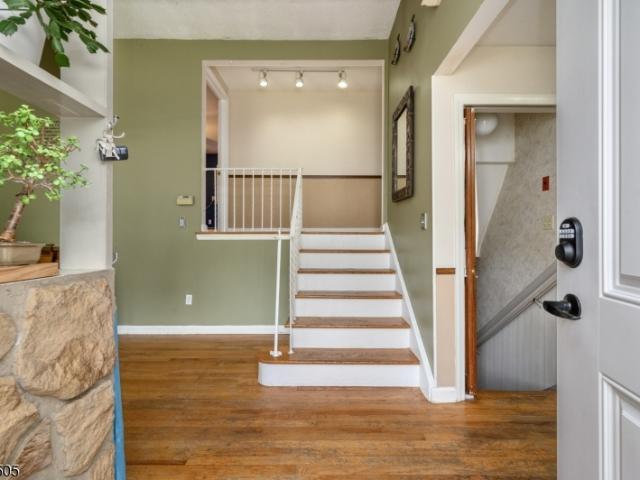 House for sale in Scotch Plains, New Jersey