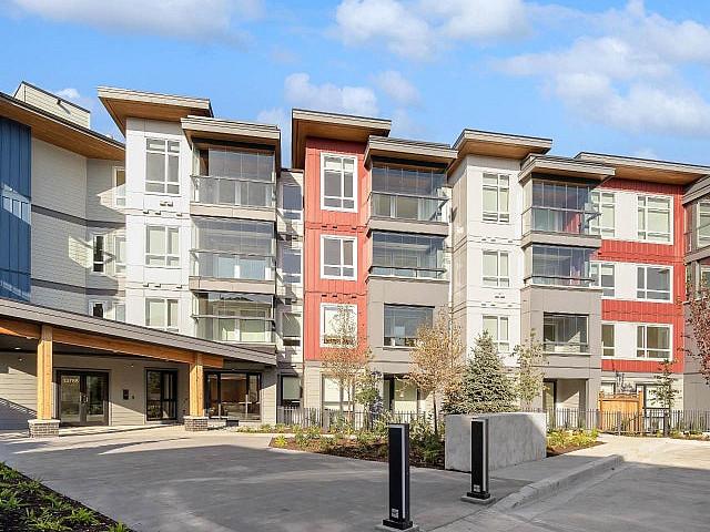 Condo for sale in Surrey, British Columbia