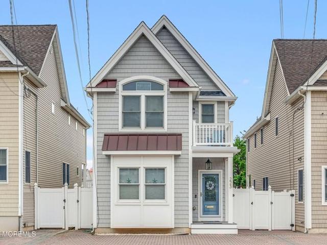 House for sale in Manasquan, Monmouth County