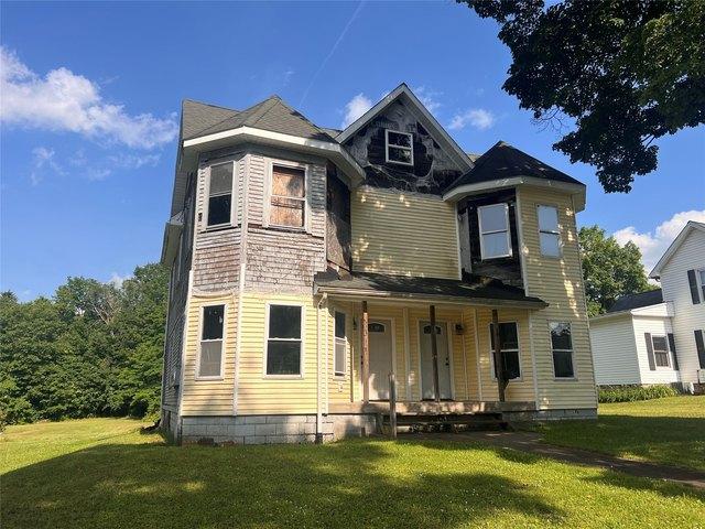 House for sale in Crawford, Pennsylvania