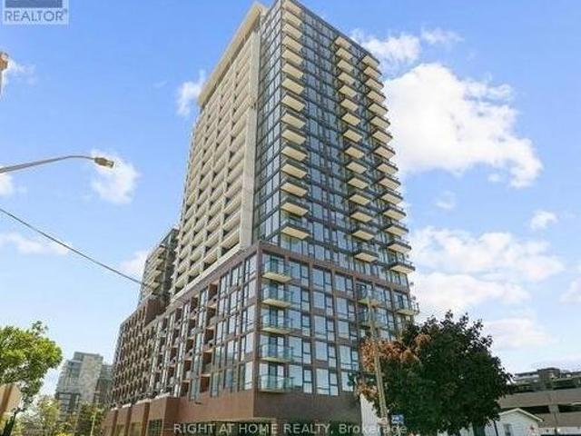 Condo for sale in Mississauga, Ontario