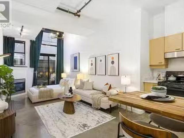 Condo for sale in Vancouver, British Columbia