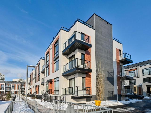 Condo for sale in Richmond Hill, Golden Horseshoe