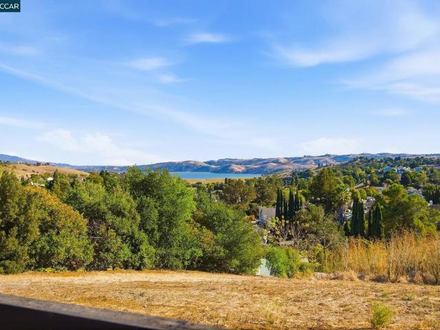 House for sale in Vallejo, Solano County