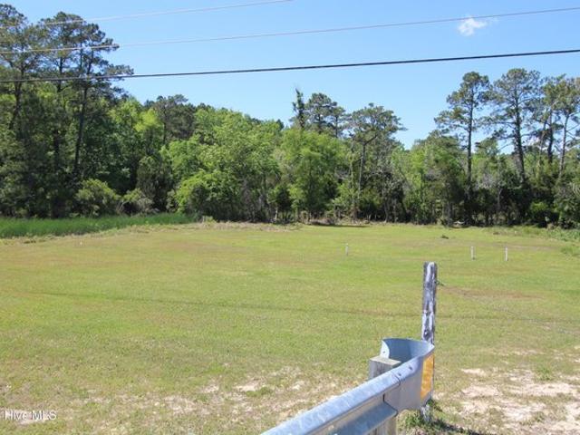 Land for sale in Hubert, North Carolina