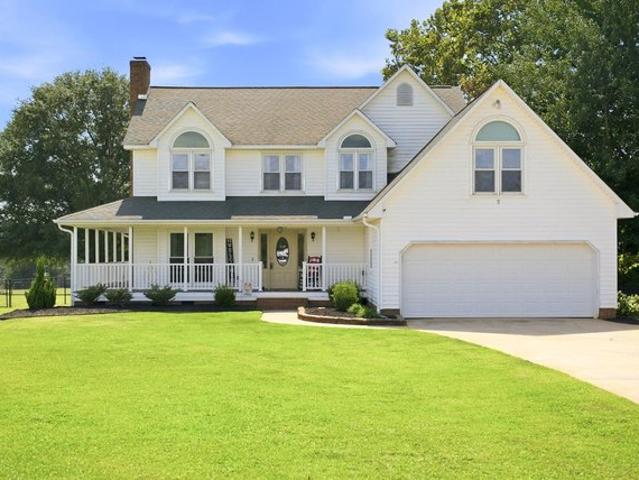 House for sale in Inman, South Carolina