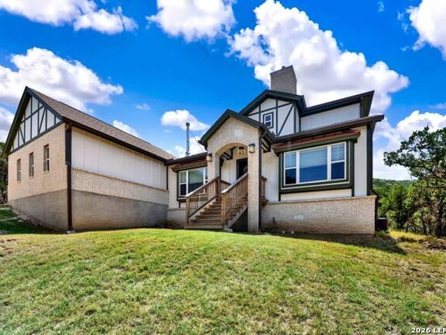 House for sale in Pipe Creek, Texas