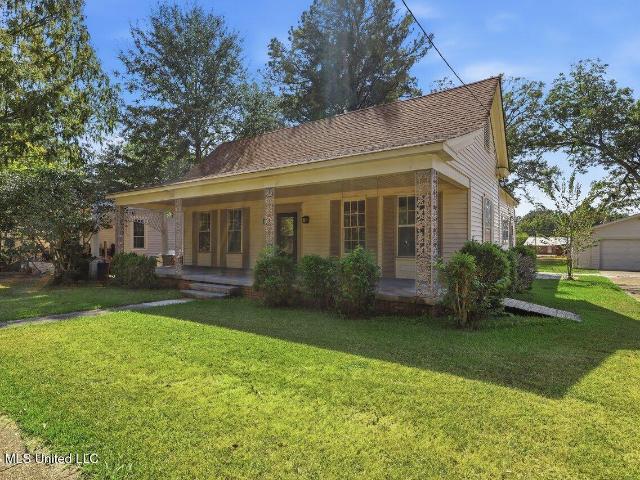 House for sale in Bolton, Hinds County