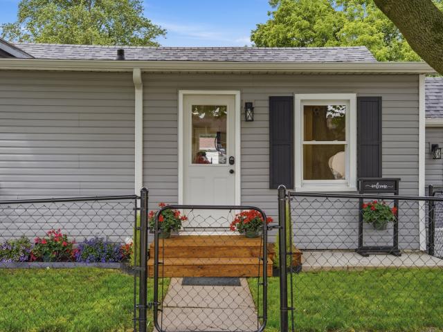 House for sale in Dixon, Illinois