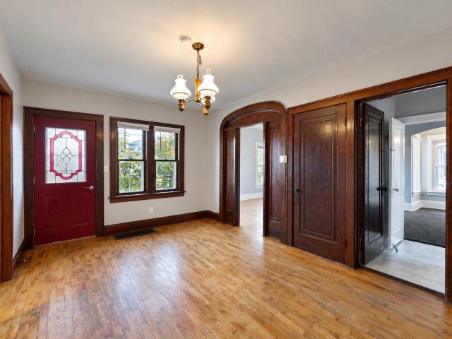 House for sale in Neenah, Winnebago County