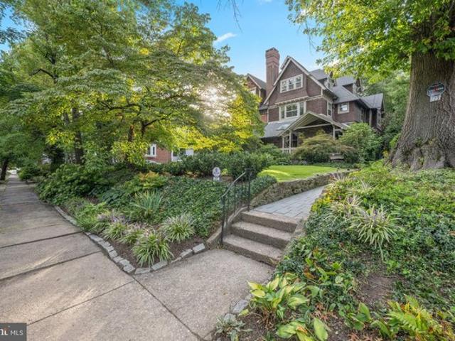 Townhouse for sale in Philadelphia, Pennsylvania