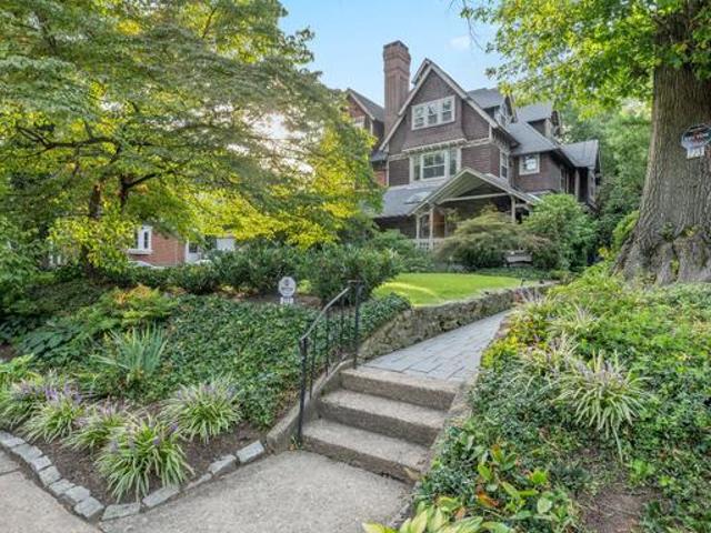 Townhouse for sale in Philadelphia, Pennsylvania