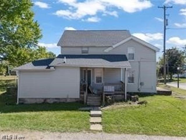 House for sale in Hartville, Ohio