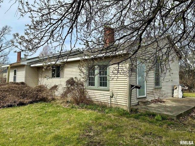 House for sale in Morgan, Illinois