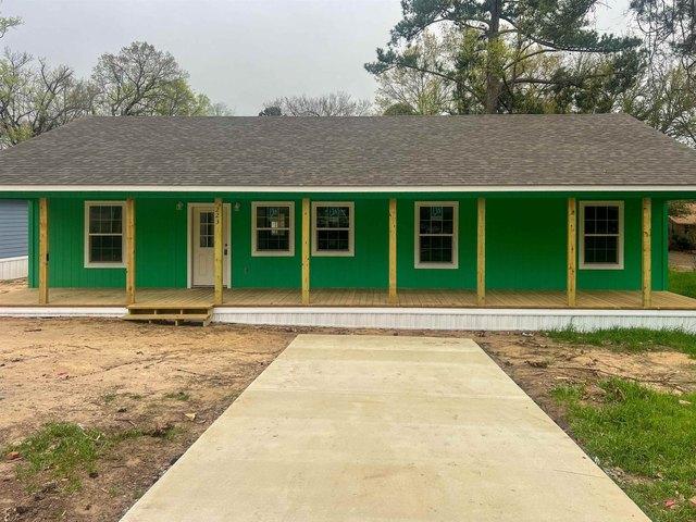 House for sale in Gladewater, Texas