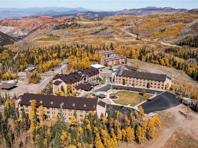 Condo for sale in Brian Head, Utah