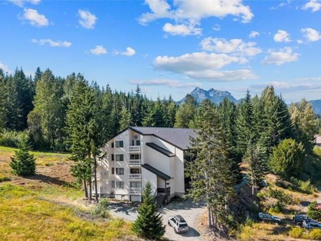 Condo for sale in Washington