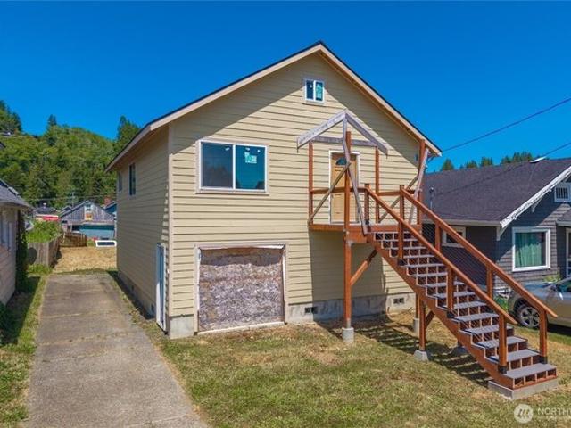 House for sale in Hoquiam, Washington