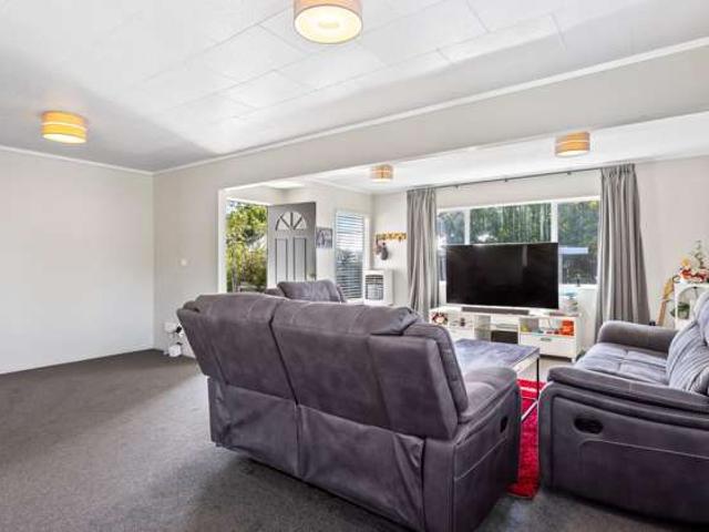 House for sale in Hilltop, Taupō