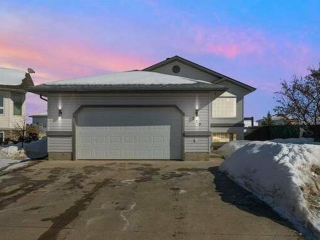 House for sale in Wedgewood, Alberta