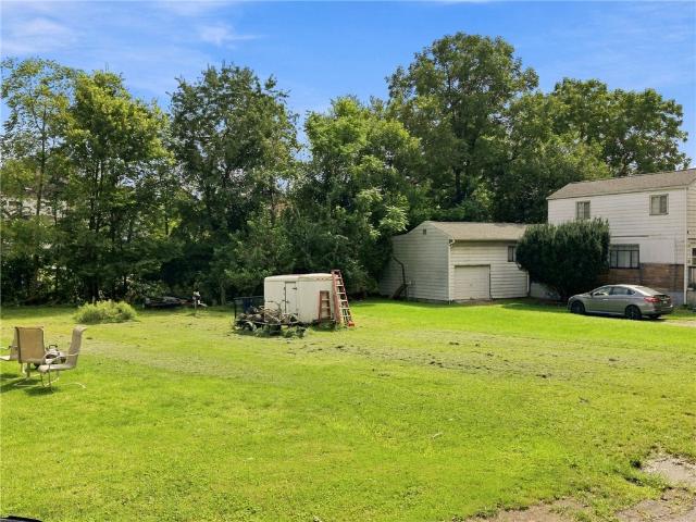 Farm for sale in Carnegie, Pennsylvania