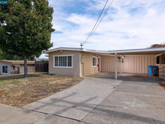 House for sale in American Canyon, California