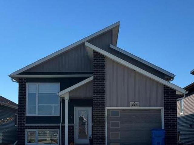 House for sale in Chatham–kent, Ontario