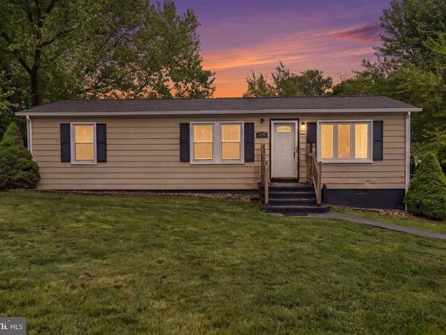 House for sale in Charles Town, West Virginia