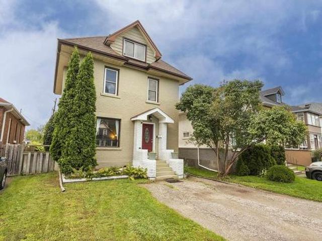 House for sale in Thunder Bay, Ontario
