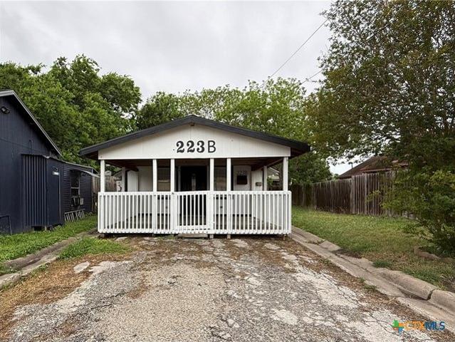 House for sale in Calhoun, Texas