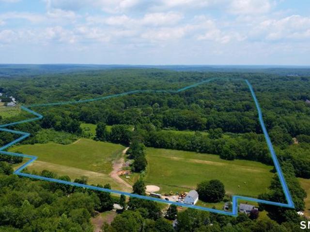 Land for sale in East Lyme, Connecticut