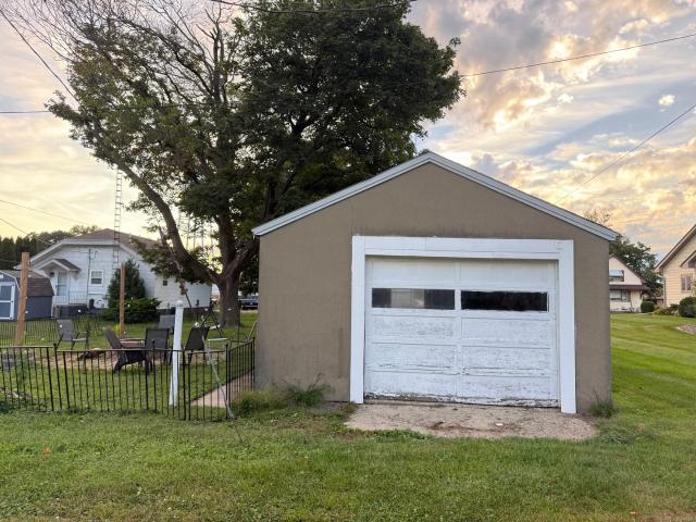 House for sale in Bureau, Illinois