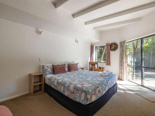 House for sale in Oneroa, Waiheke