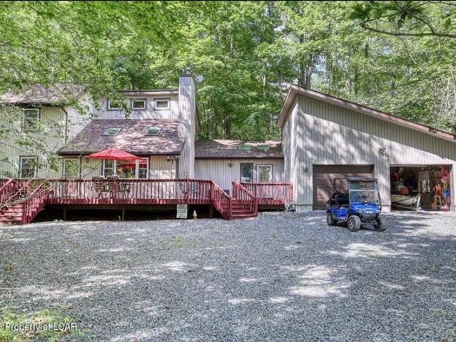 House for sale in Blakeslee, Pennsylvania