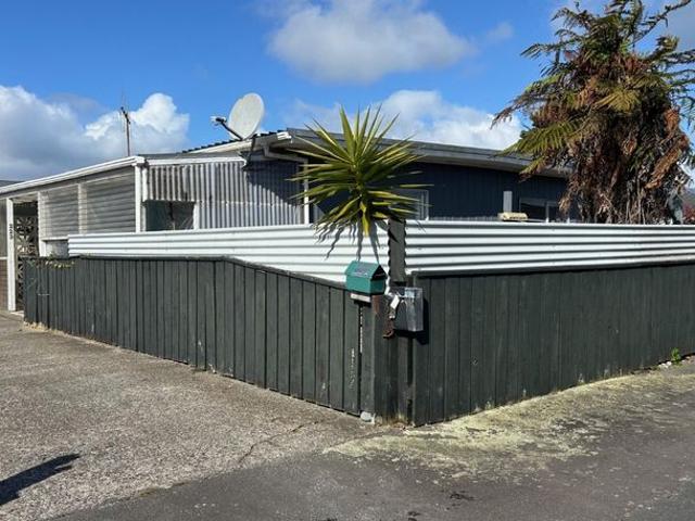 Apartment for rent in Fairdown, West Coast