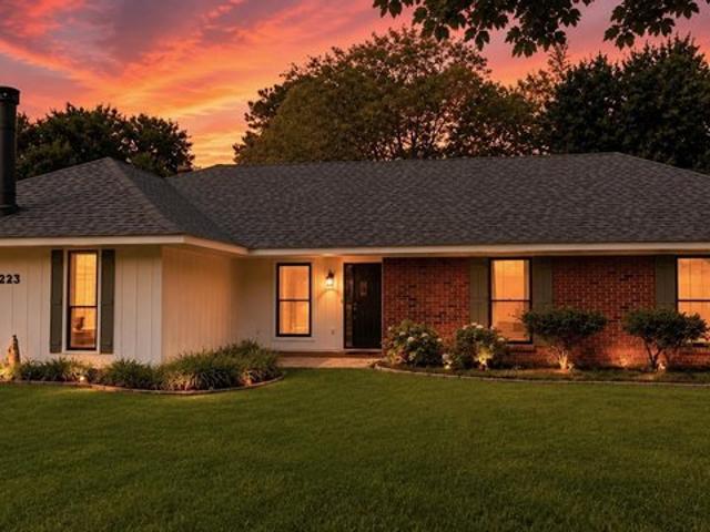 House for sale in New Roads, Louisiana
