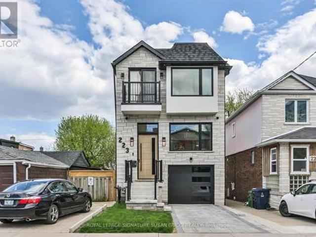 House for sale in Woburn, Ontario