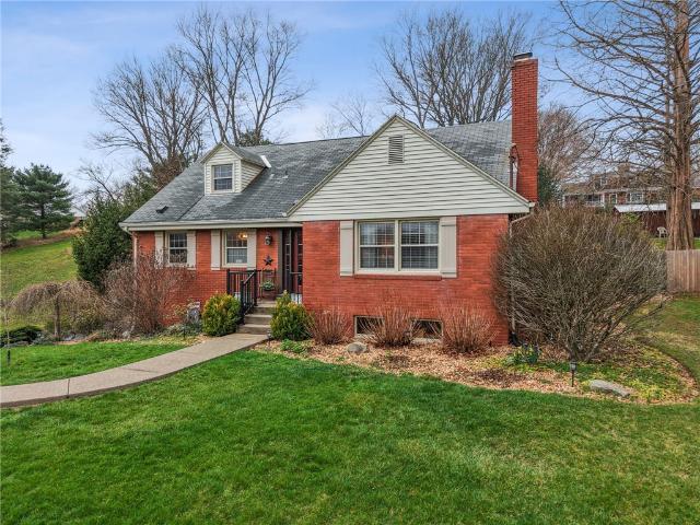 House for sale in Venetia, Pennsylvania