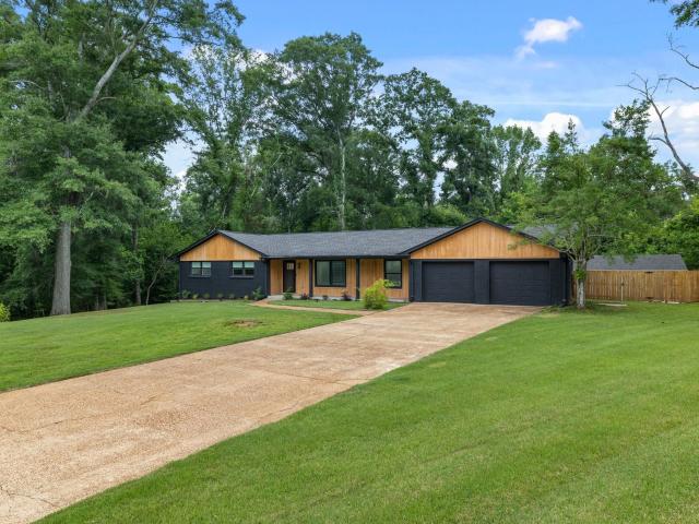 House for sale in Sheffield, Alabama
