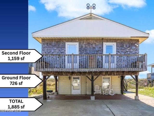 House for sale in Oak Island, North Carolina
